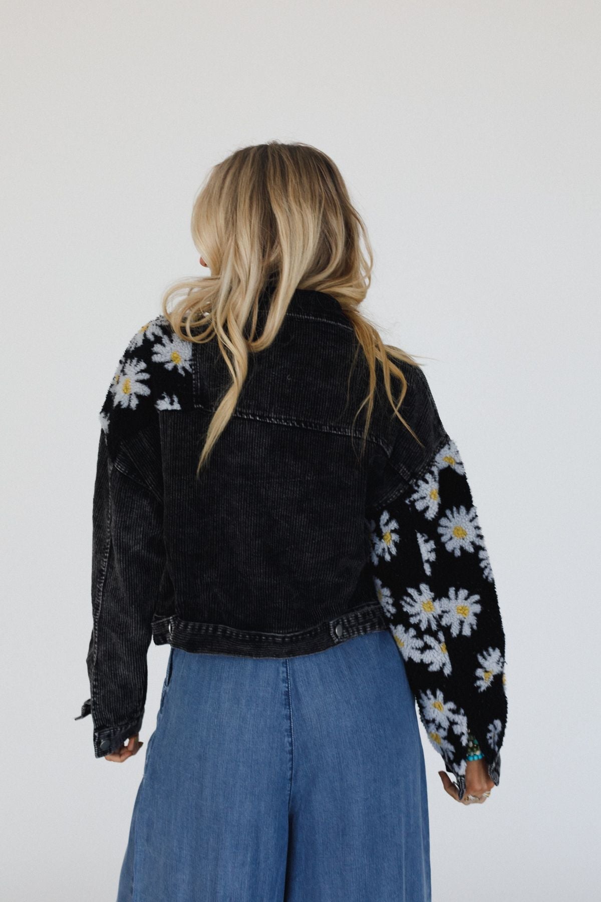 Just Dreaming Daisy Jacket - Black