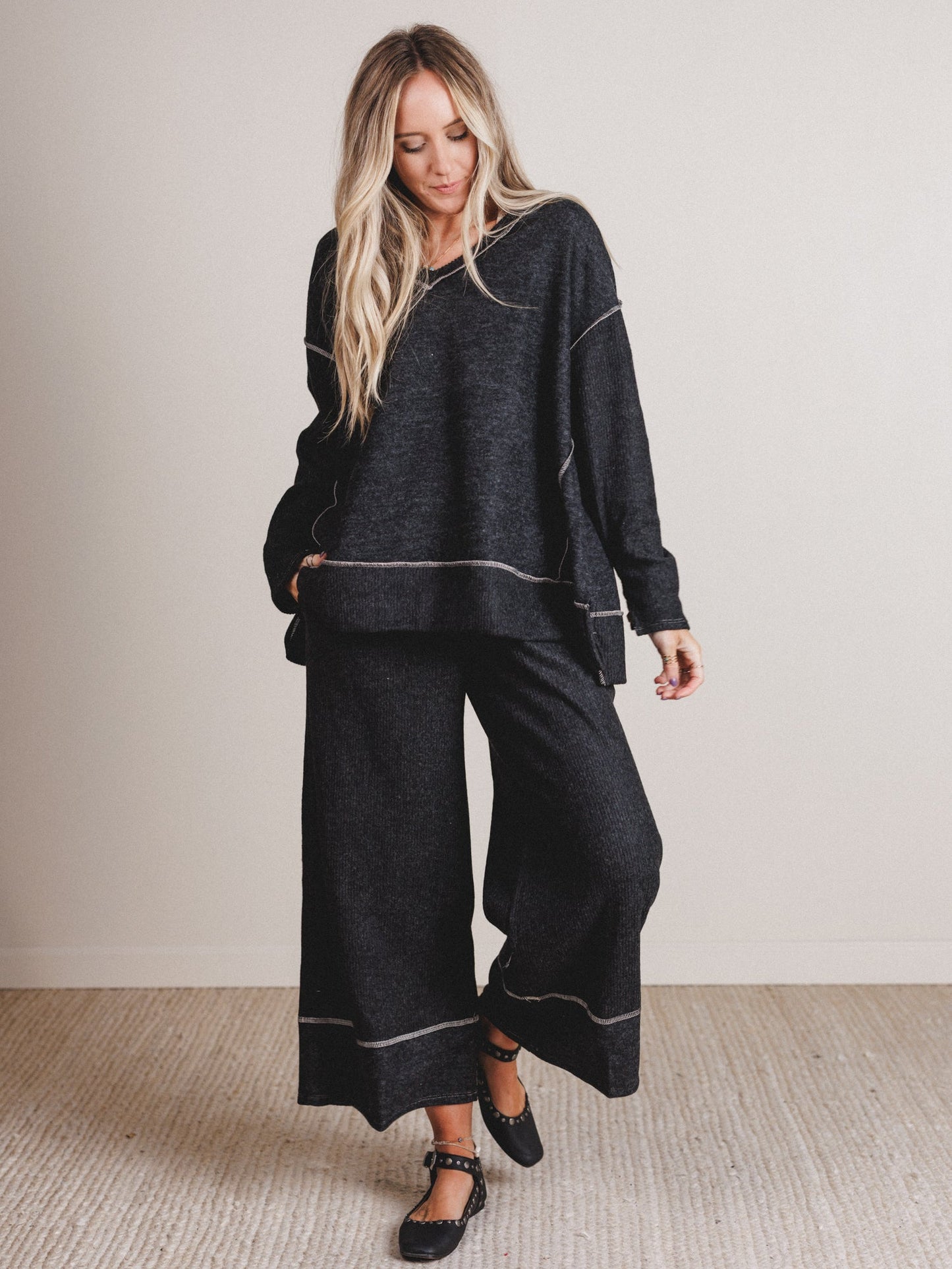 The Nest Mckayla Cozy Set - Charcoal